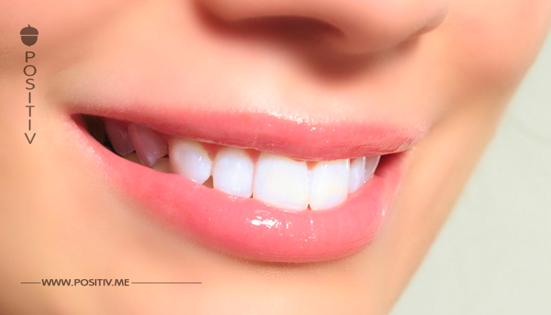 Zahnstein: wie du ihn ohne Zahnarzt selbst entfernen kannst.